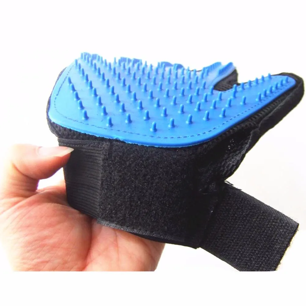 2 Deshedding Grooming Gloves
