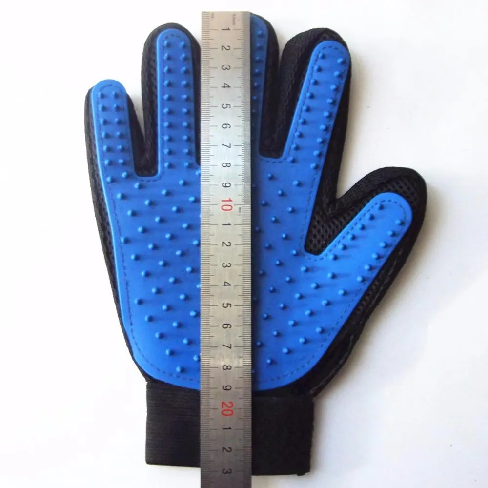 2 Deshedding Grooming Gloves