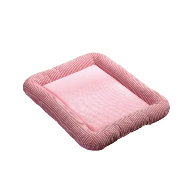 Cooling Mat Pet Ice Pad Teddy Mattress Pet Cool Mat Bed Cat Summer Keep Cool Ice Silk Cooling