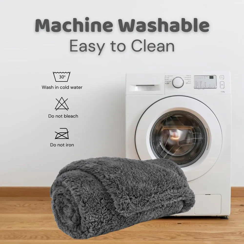 Dog Blankets Cat Blankets for Pets Puppy Washable Extra Soft Indoor Fleece Double Side Using Thick Fluffy Keep Warm Throw Bed Fabric 300 GSM Couch Protection (Grey, 24" x 32")