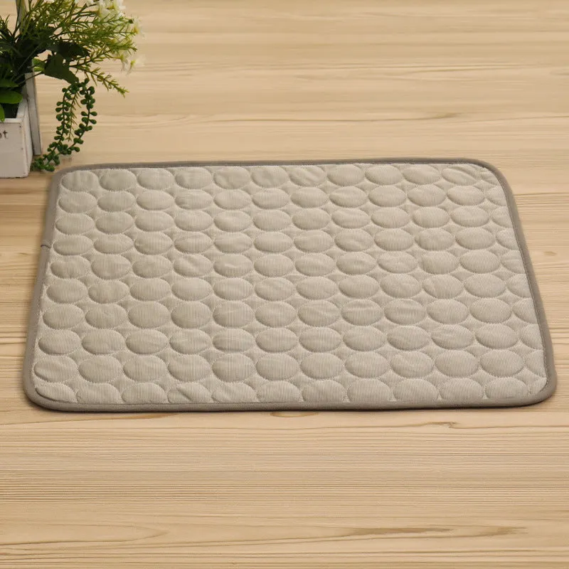 Light Gray Circle Pattern Pets Cooling Mat